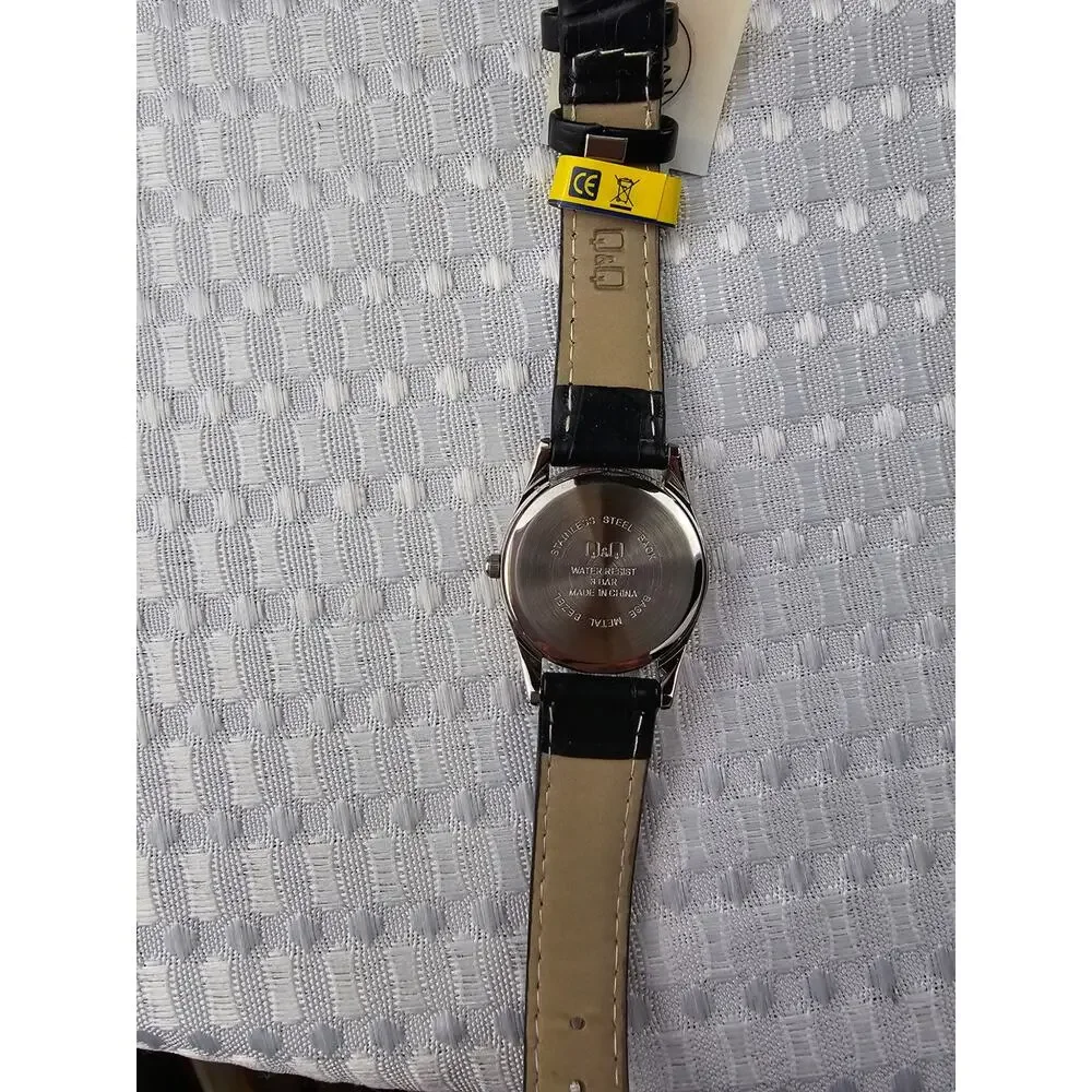 Q&Q by Citizen Quartz Watch Black Dial Luminous Arabic Numerals‎ VG69J305Y New
